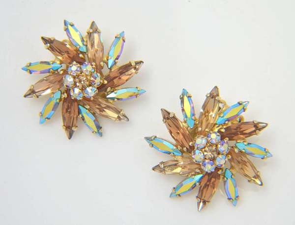 Signed 1950s Sherman Aurora Borealis Coated Brooch and Earrings
