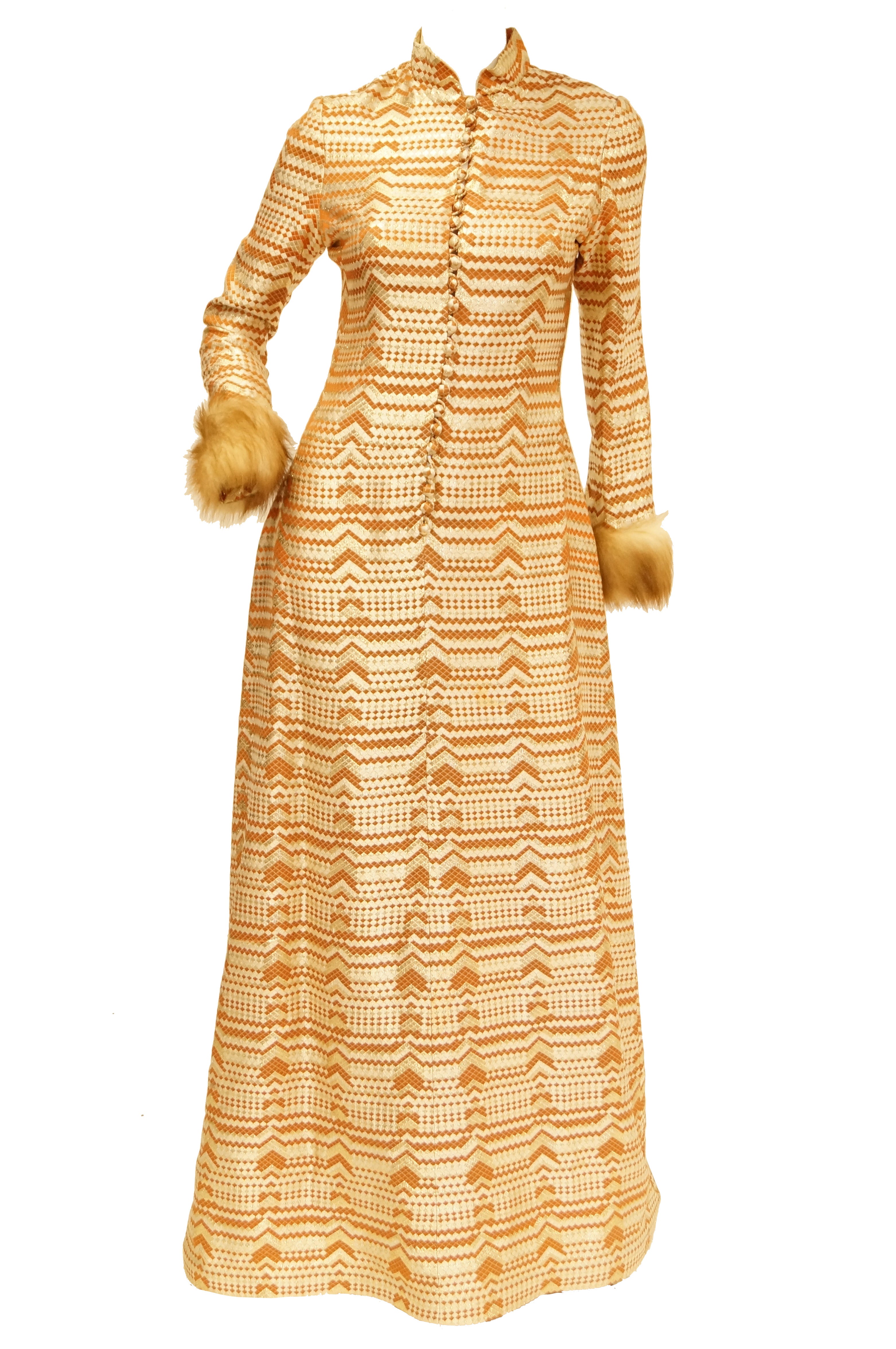 1970 evening dresses 70s Dress These vintage evening gowns from