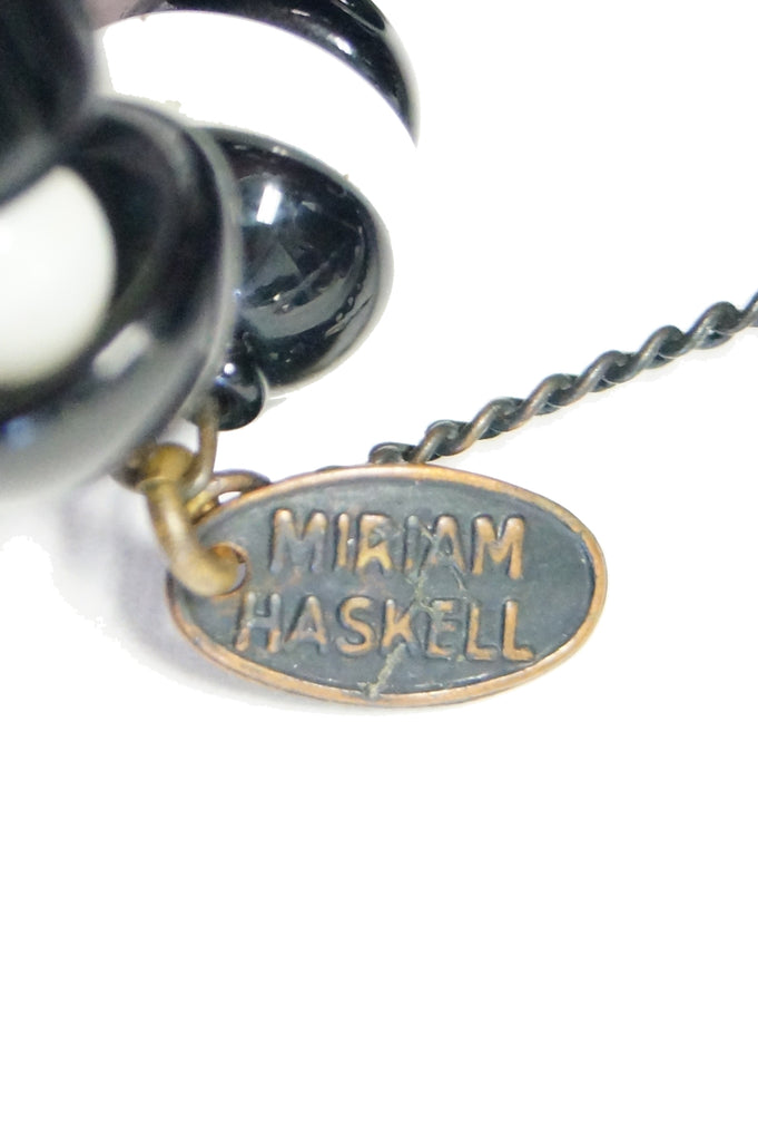 1950s Mod Miriam Haskell Jet Black & White Milk Glass Molded Cuff Bracelet