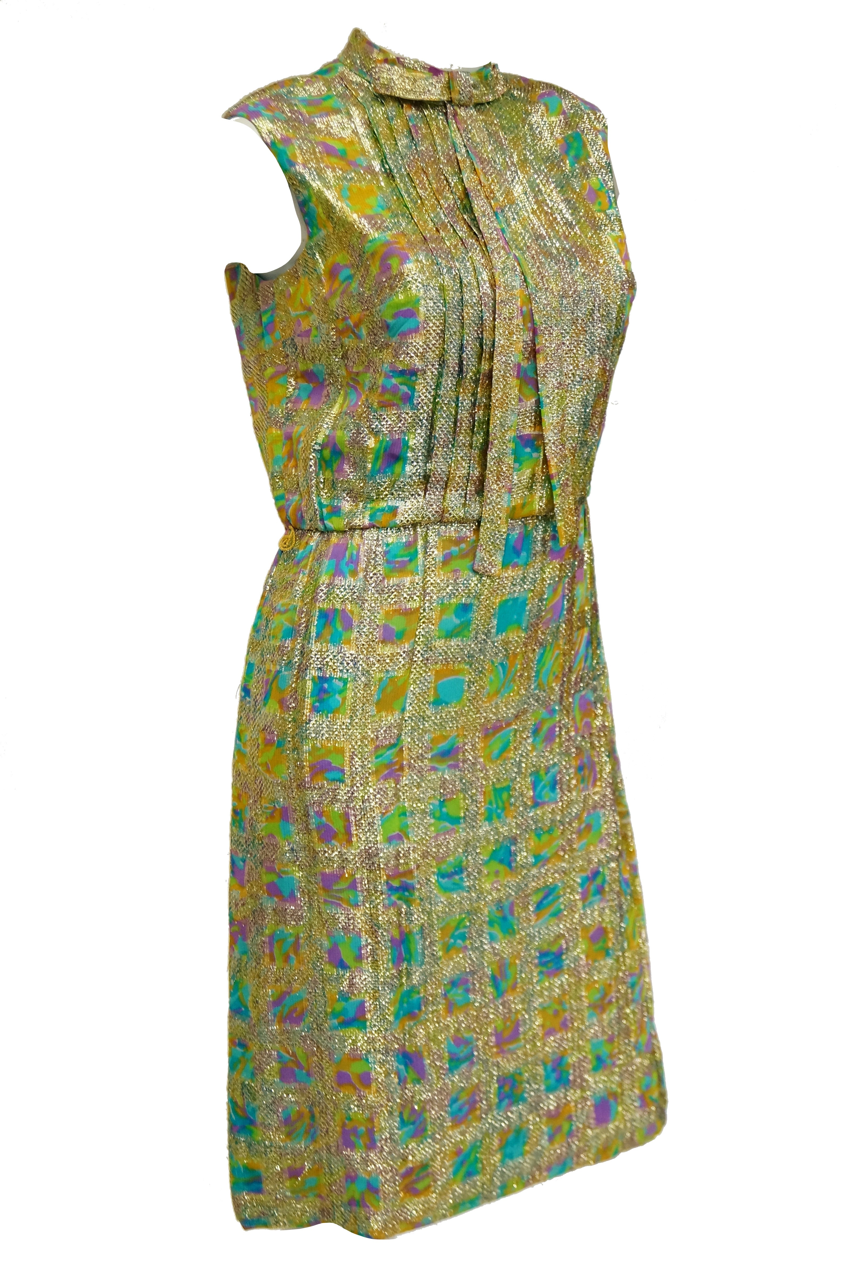 cocktail dress saks Mac Duggal - Purple High Neck Embellished Midi with 3D Flower It has a covered zip closure 1960's SAKS 5TH AVE Pink