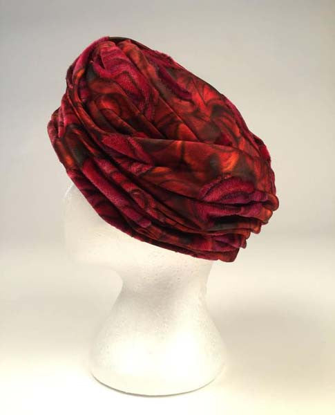 1960s Christian Dior Red Rose Chapeaux