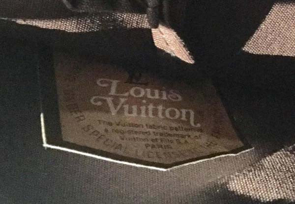 Louis Vuitton Rare Monogram Pullman Vertical Trolley Garment