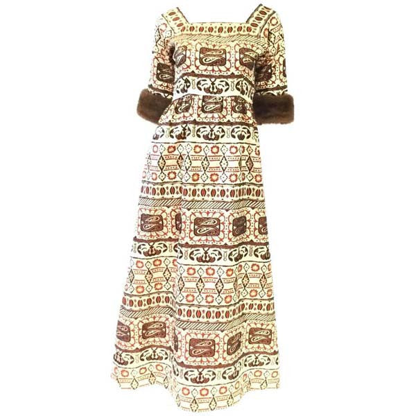 1970s Oscar de la Renta Gold Brocade Evening Dress with Mink Cuff - MRS Couture 1970s Oscar de la Renta Gold Brocade Evening Dress with Mink Cuff - MRS Couture