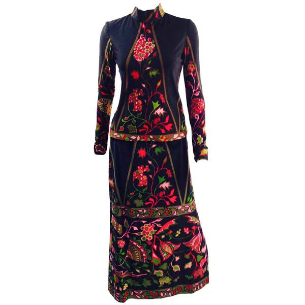 1960s Tseklenis Black with Floral Textile Print Co-Ord