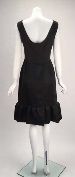 Forfølgelse Panorama ekspedition 1960s Balenciaga Black Silk Couture Cocktail Dress - MRS Couture